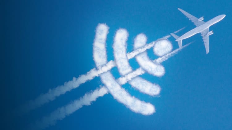 Hvorfor god Wi-Fi er så svært at komme på fly