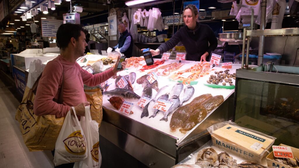 Her er en potentiel vinder fra Trump Tariffer: Amerikanske turister, der rejser til udlandet