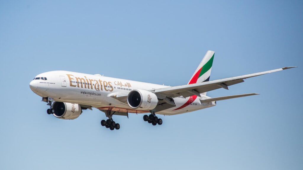 Emirates præsident Tim Clark advarer om ‘Uncharted Territory’, da tolden rammer global luftfart