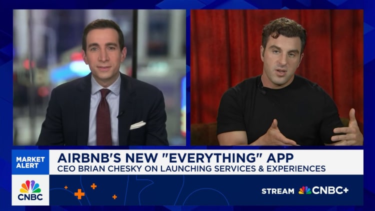 Airbnb CEO Brian Chesky On New 'Everything App': I dag er det bare begyndelsen på et nyt kapitel