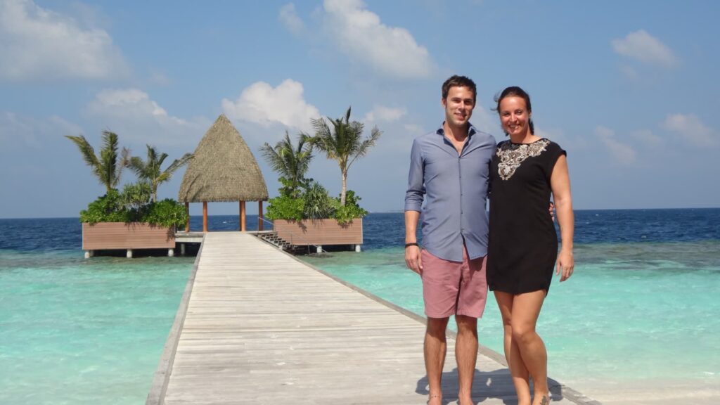 Hvordan er det at bo og arbejde i Maldiverne, Bali, Cayman Islands