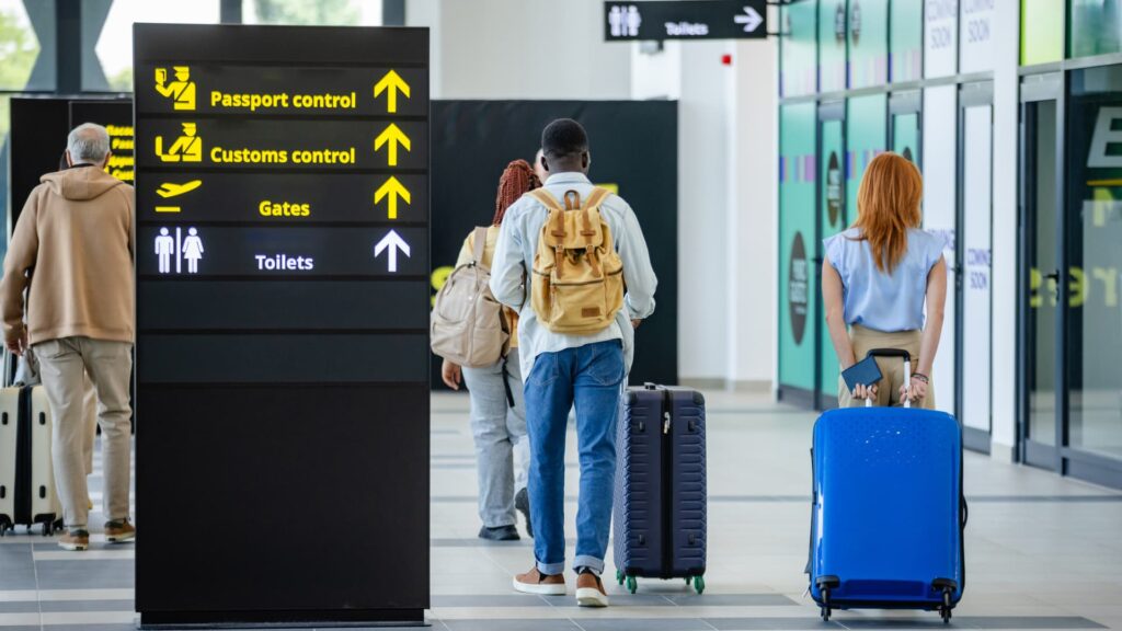 Rejseudgifter fra oversøiske turister kan falde 8,5 milliarder dollars i 2025