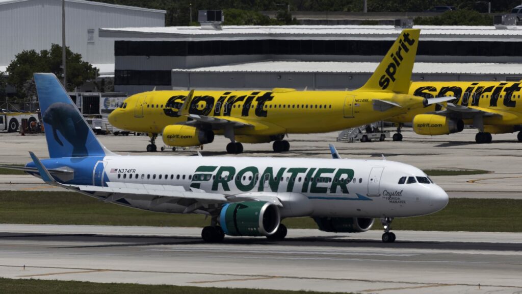 Frontier Airlines går efter Spirit Airlines ‘ruter