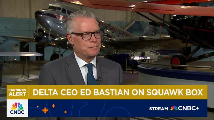 Delta Air Lines CEO Ed Bastian: Q3 Resultater repræsenterer ca. 60% af de samlede industrielle overskud