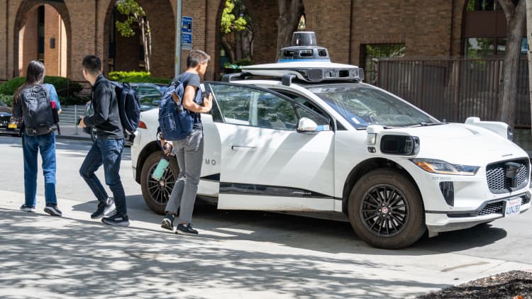 2025: Året, hvor robotaksen blev mainstream med Waymo i spidsen