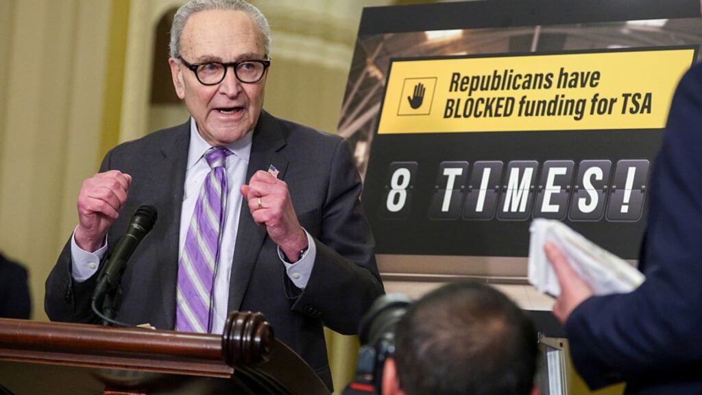 Republikanerne vægrer sig ved Senatets demokraters modtilbud om nedlukning af DHS