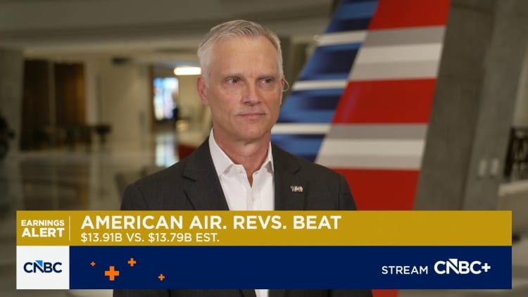 American Airlines CEO Robert Isom om potentiel United-fusion: 'En ikke-starter fra start'