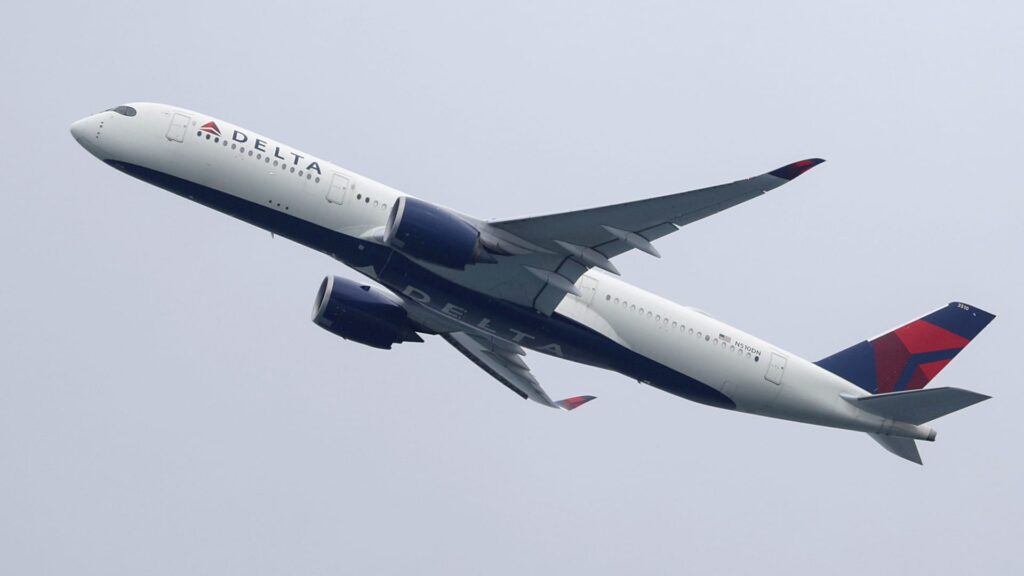 Delta ønsker også at tage Uniteds krone over Stillehavet